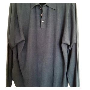 Golf Shirt XL. Jos A Bank Olive sleeved silk shirt